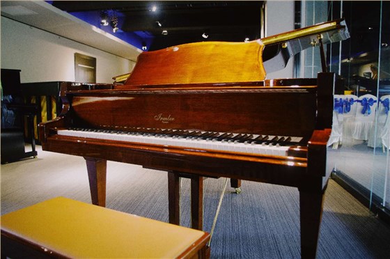 德国钢琴